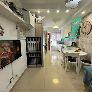 Badarosa House10min To Barcelona City&nearto Hébergement de vacances Badalona
